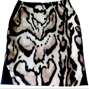 🆕 Diane Von Furstenberg Beige and Black Tiger Patterned Pencil Skirt Size 4