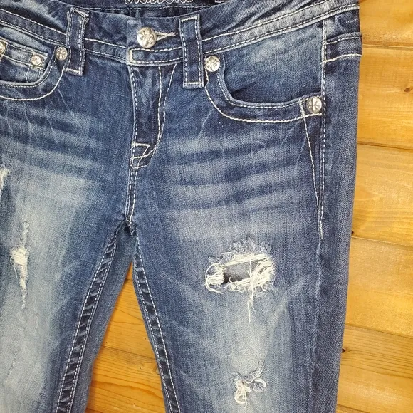 ❤️ Miss Me Jeans skinny medium-dark distressed rhinestone sequins washed…