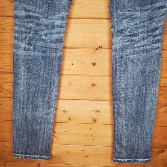 ❤️ Miss Me Jeans skinny medium-dark distressed rhinestone sequins washed…