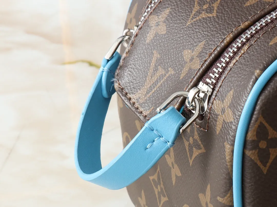 2 Colors - Large Capacity Toilet Bag