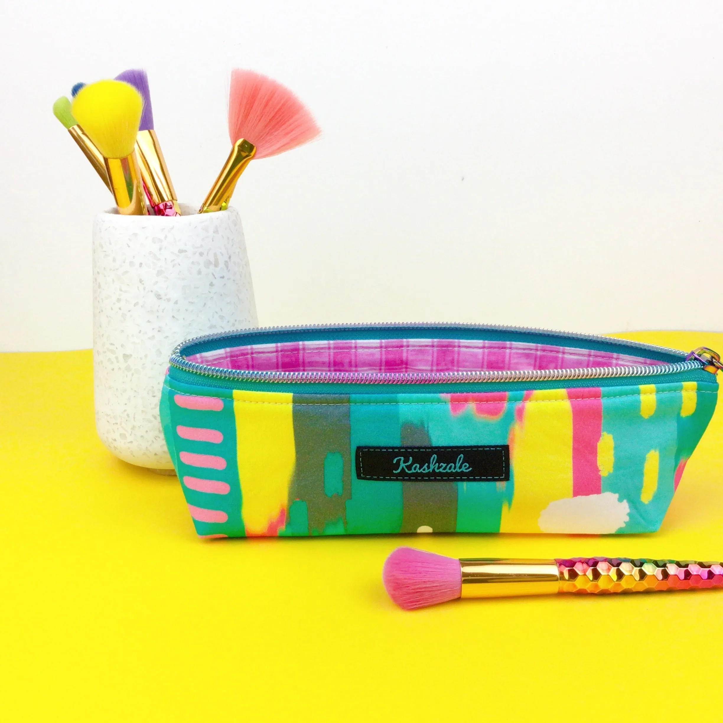 21st Party Makeup Brush Bag.