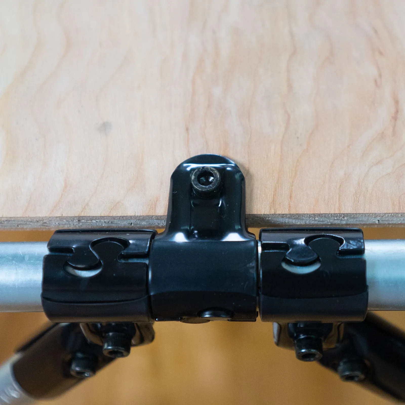 Adjustable Angle Hinge Connector