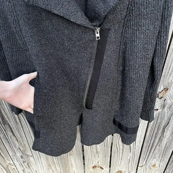 Athleta #352993 Sentinel Sweater Moto Wrap Gray Merino Wool Blend Jacket Small