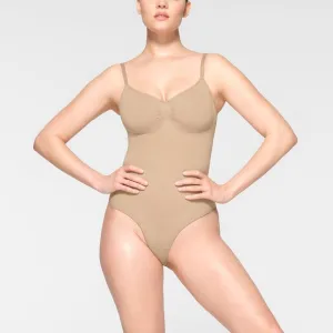 (B10) NEW SKIMS Shapewear seamless sculpt brief Bodysuit, Size S/M, NWOT