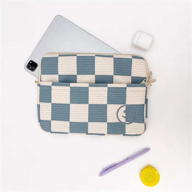 Classic Minimalist Checkboard Smiley Face iPad Laptop Bag, 11/13/15inch iPad Sleeve, iPad Bag