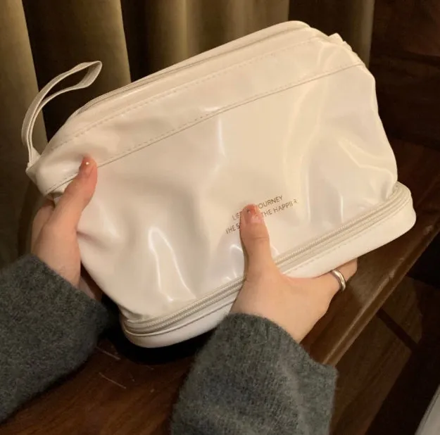 Cloud-shaped Cosmetic Bag, Large-capacity PU Layered Cosmetic Storage Bag for Women, Portable, Waterproof, Multi-functional Storage Bag for Business Trips C-241204-3