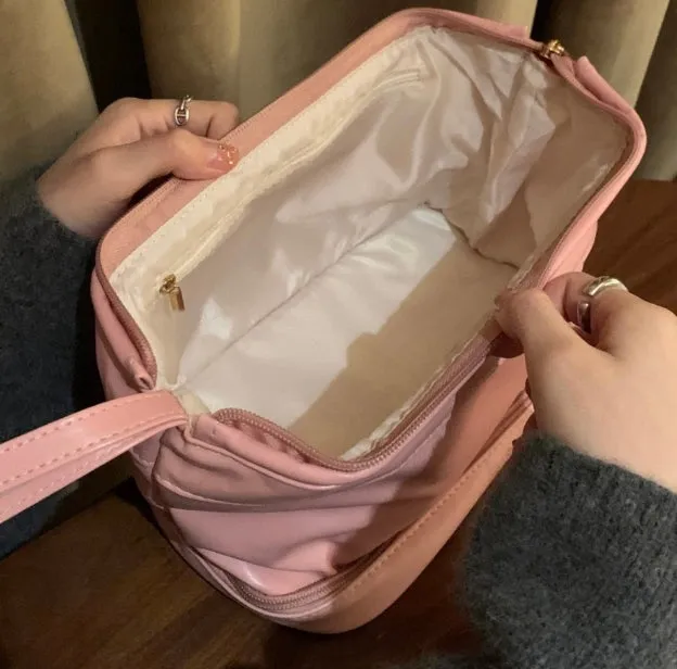 Cloud-shaped Cosmetic Bag, Large-capacity PU Layered Cosmetic Storage Bag for Women, Portable, Waterproof, Multi-functional Storage Bag for Business Trips C-241204-3
