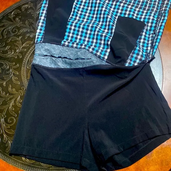 COPY - Greg Norman Blue &amp; Black Patterned Golf Skort Womens Size 10