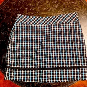COPY - Greg Norman Blue &amp; Black Patterned Golf Skort Womens Size 10