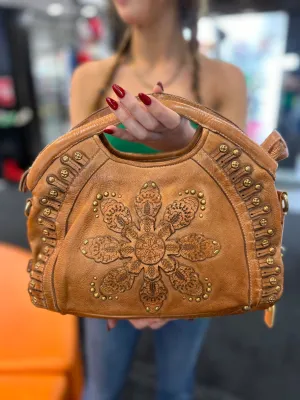 Cora Clutch