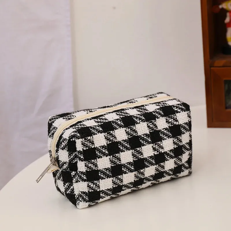 Cute Customizable Velvet Makeup Bag 🎀 | Kawaii Plaid Travel Pouch ✨ | Perfect Birthday Gift 🎁