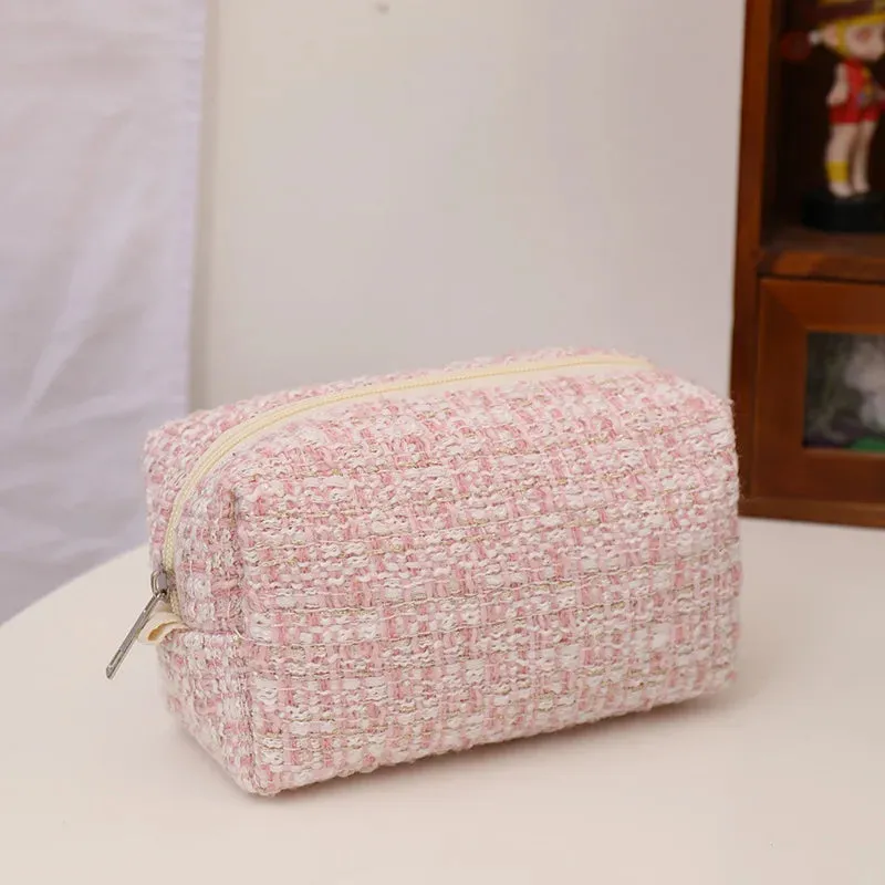 Cute Customizable Velvet Makeup Bag 🎀 | Kawaii Plaid Travel Pouch ✨ | Perfect Birthday Gift 🎁