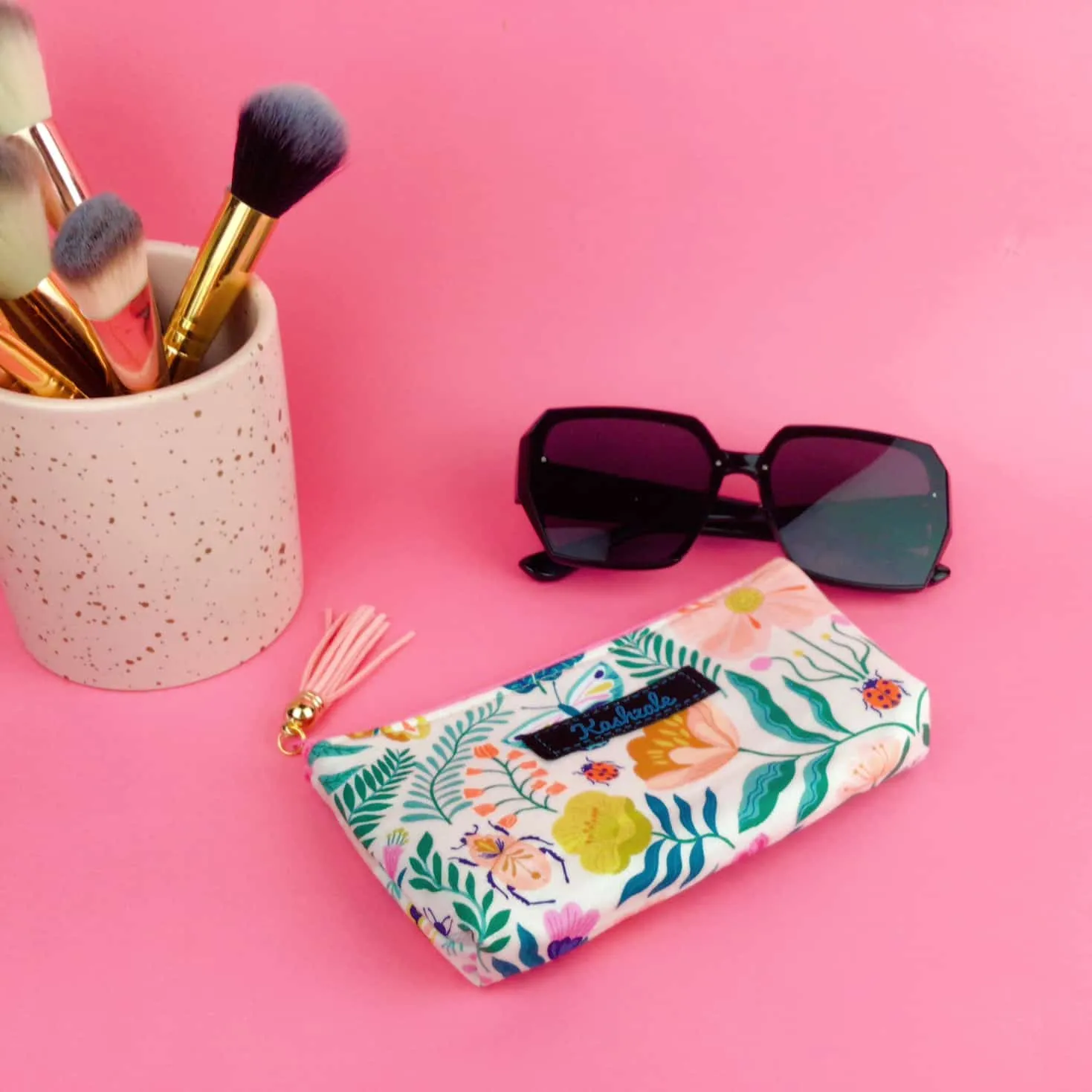Green and Cream Sunglasses bag, glasses case.