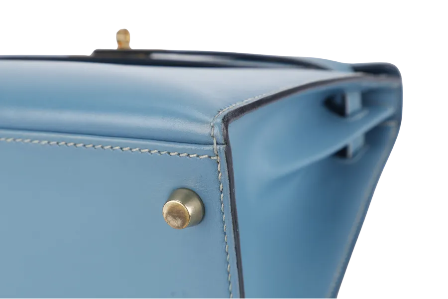HERMES KELLY 32 BLUE JEAN BOX LEATHER GOLD HARDWARE STAMP A (YEAR 1997) WITH STRAPS, KEYS AND LOCK