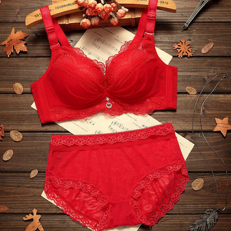 INSTOCK- Taobao popular one piece thickened push-up bra set