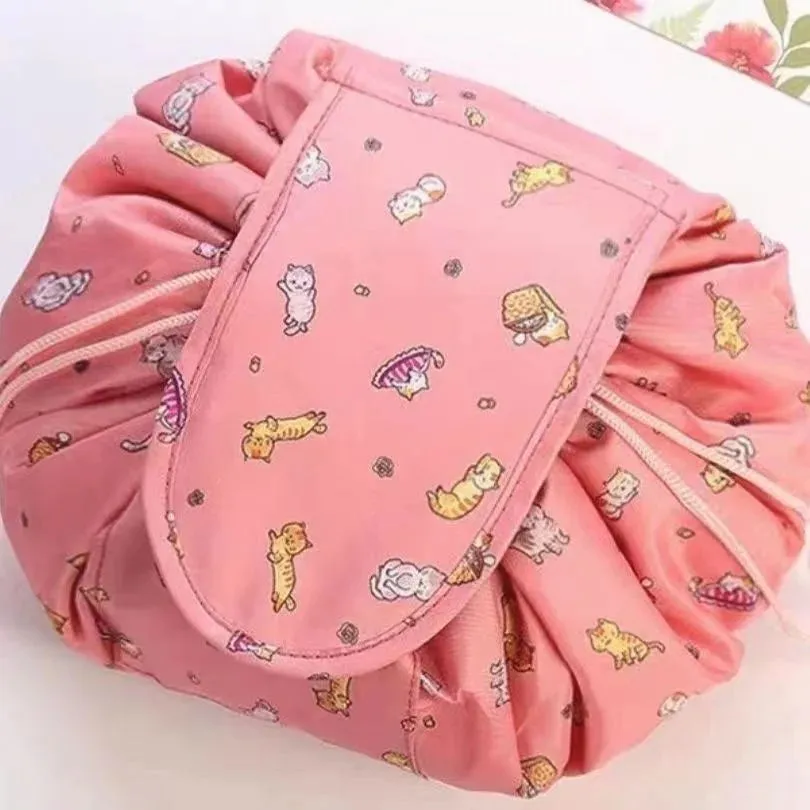 Kawaii Floral Drawstring Makeup Bag 🌸✨ | Portable Waterproof Cosmetic Pouch for Travel & Toiletries 💖👜