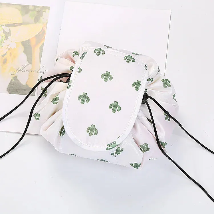 Kawaii Floral Drawstring Makeup Bag 🌸✨ | Portable Waterproof Cosmetic Pouch for Travel & Toiletries 💖👜