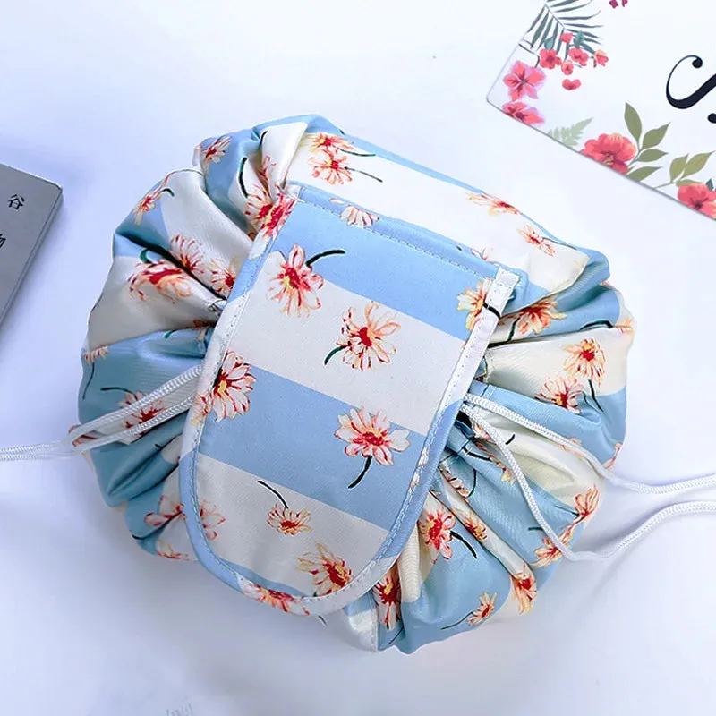 Kawaii Floral Drawstring Makeup Bag 🌸✨ | Portable Waterproof Cosmetic Pouch for Travel & Toiletries 💖👜