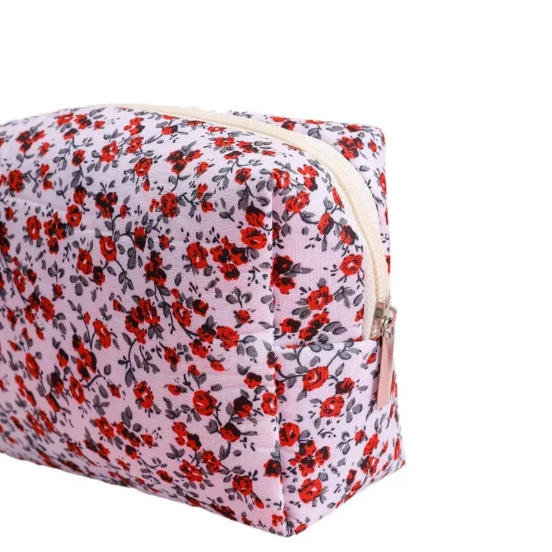 Kawaii Floral Makeup Organizer 🌸✨ Cute Travel Case for Cosmetics & Brushes 👜💖