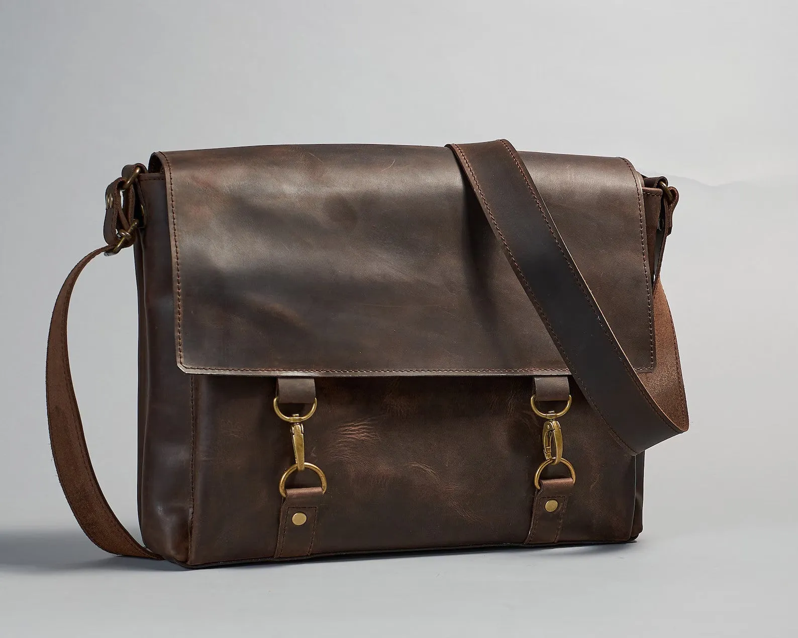 leather messenger bag crossbody bag