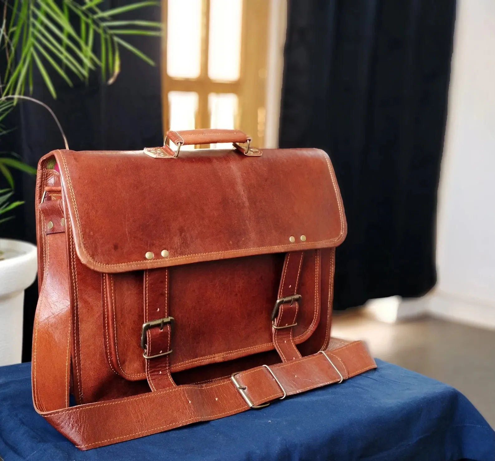 leather messenger bag laptop bag