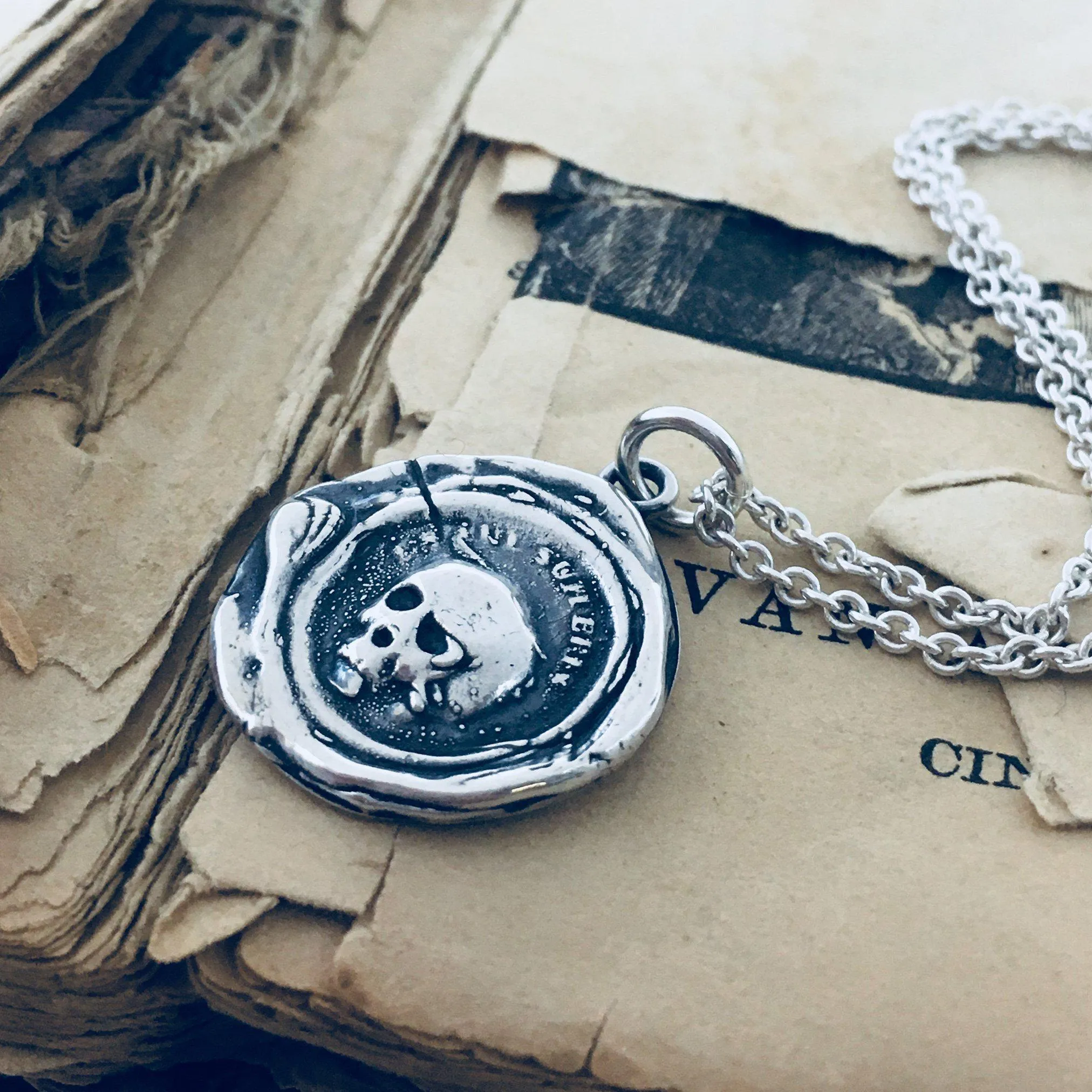 Life is Short, Live Well | Latin Motto Es Fui, Sum Eris