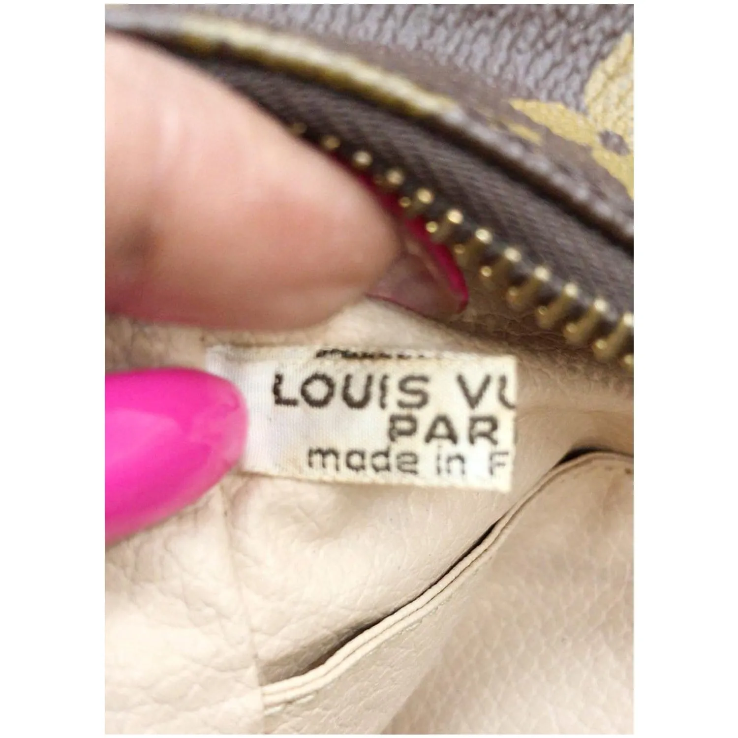 LOUIS VUITTON Trousse Toilette 28 Monogram Canvas Cosmetic Pouch Brown