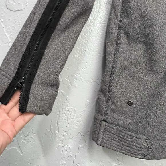 Lululemon Moto Jacket Ambient Fleece Grey Size 8