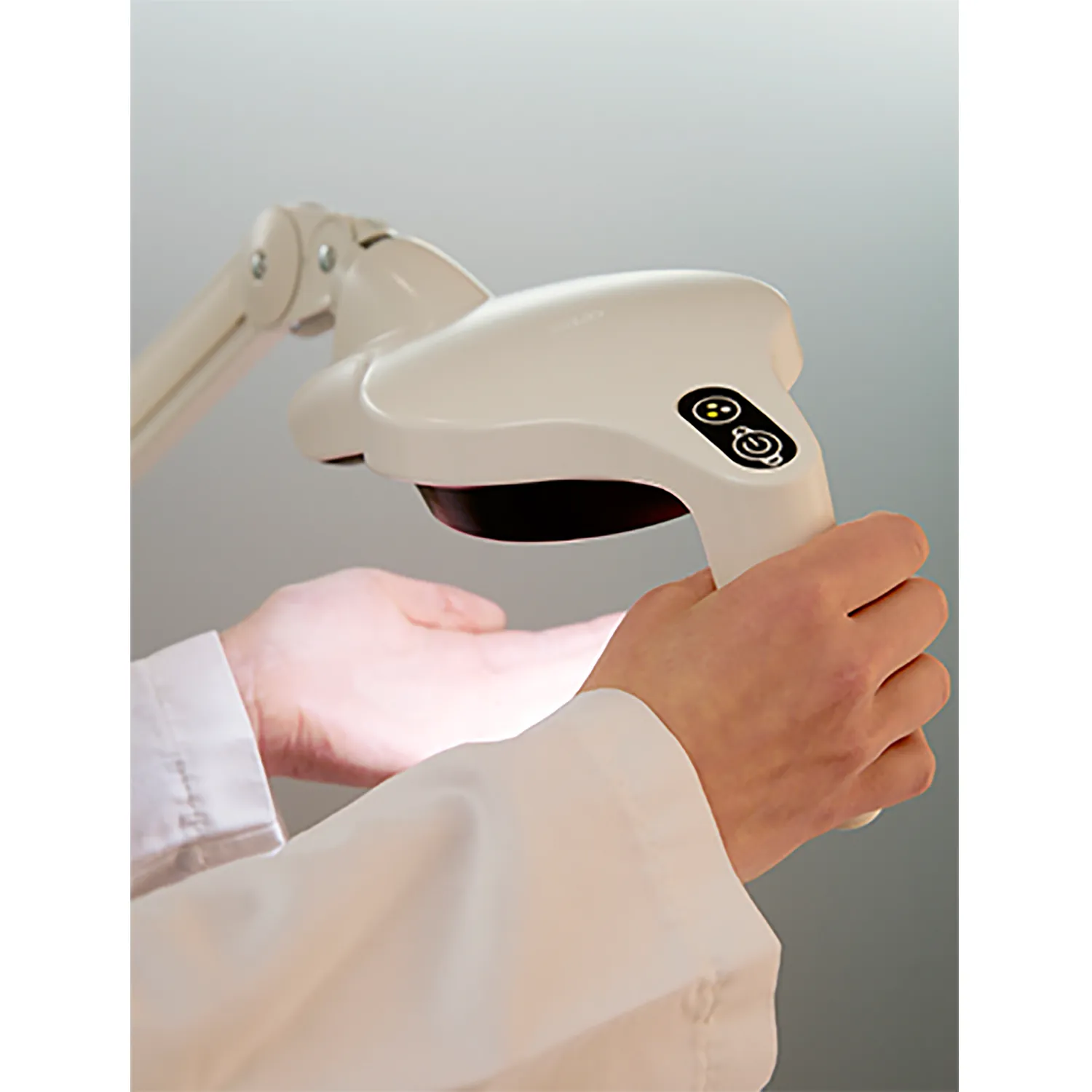 Luxo Generation II LHH Examination Light | Wall with Colour Control Temperature