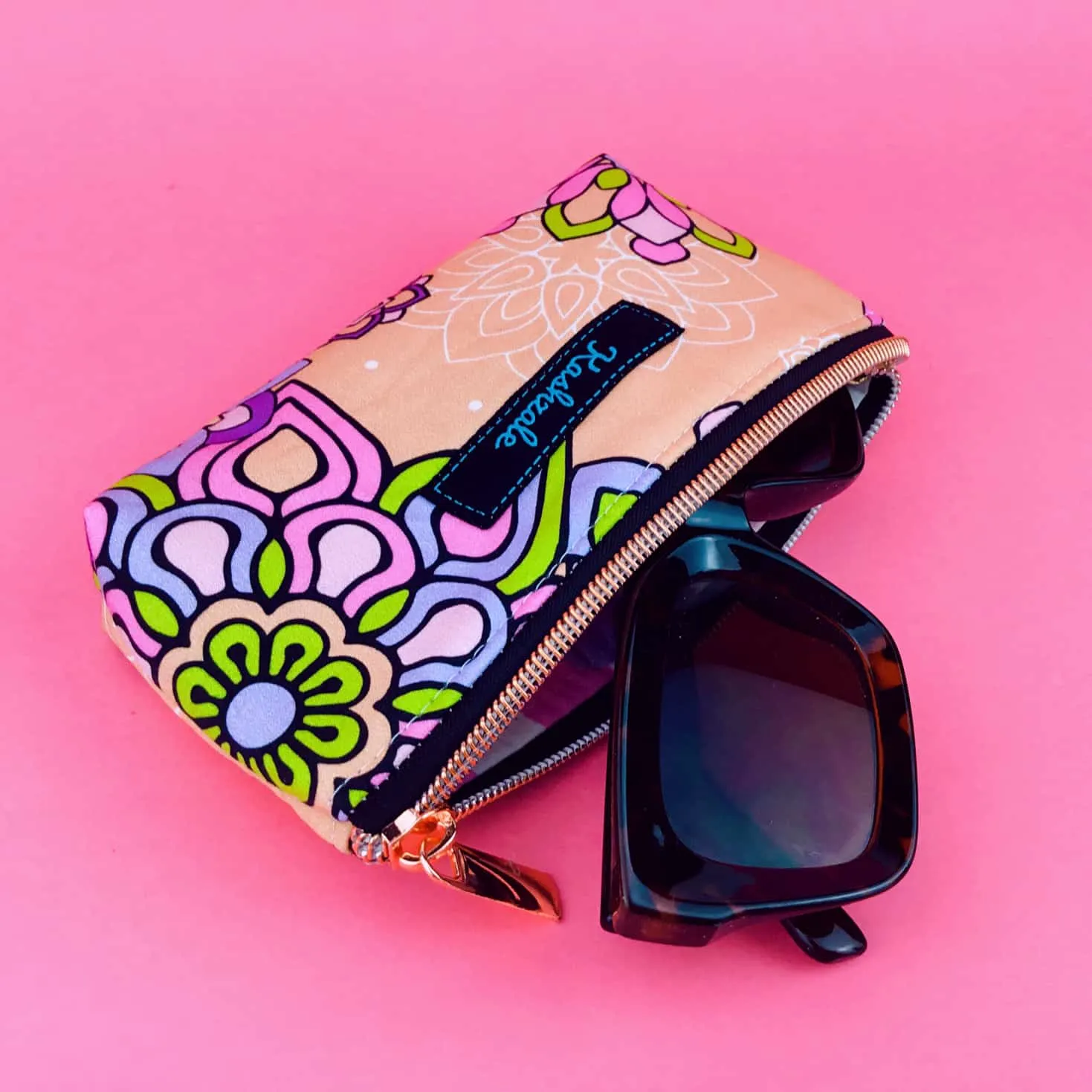 Mandala Magnifica Peach Sunglasses bag, glasses case. Exclusive Design