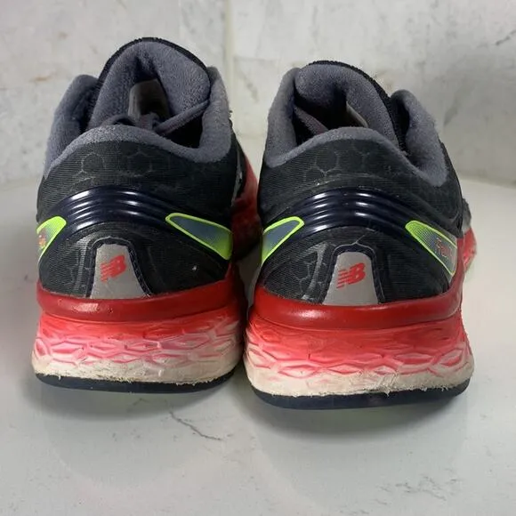 New Balance Fresh Foam 1080 Mens 7 Womens 9