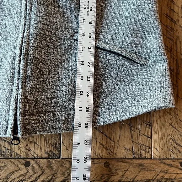 Noel Asmar Equestrian Vest Women’s Size XL Gray Full Zip Wool Blend Horse Riding