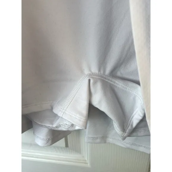 NWT Gottex women's golf and tennis skort in white, size L