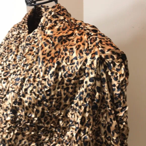 NWT J.B.S. LTD Leopard 🐆 Print &amp; Sequin Full Zippered Jacket