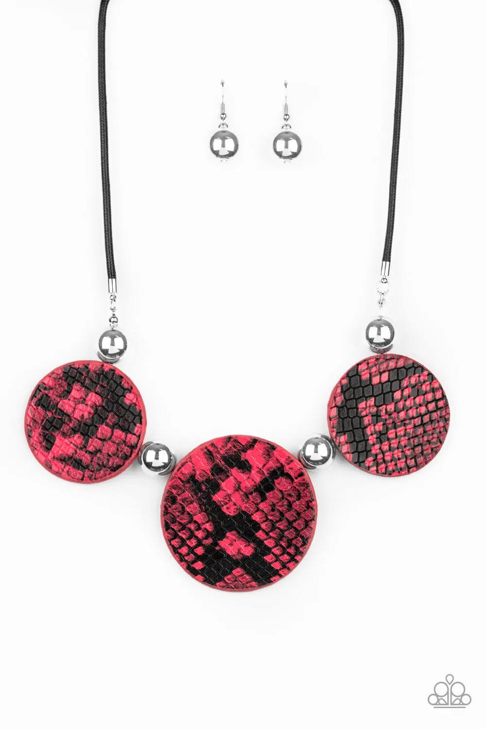 Paparazzi Viper Pit Necklace Pink