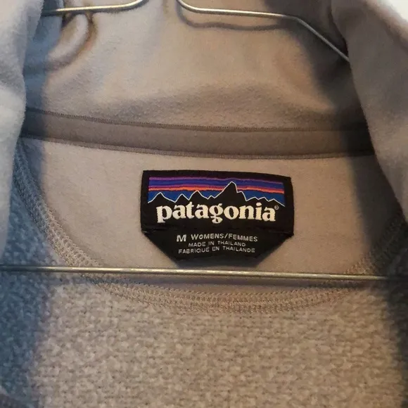 PATAGONIA Women’s Jacket, Grey, zippered, size medium