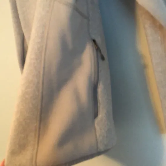 PATAGONIA Women’s Jacket, Grey, zippered, size medium