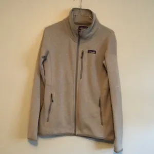 PATAGONIA Women’s Jacket, Grey, zippered, size medium