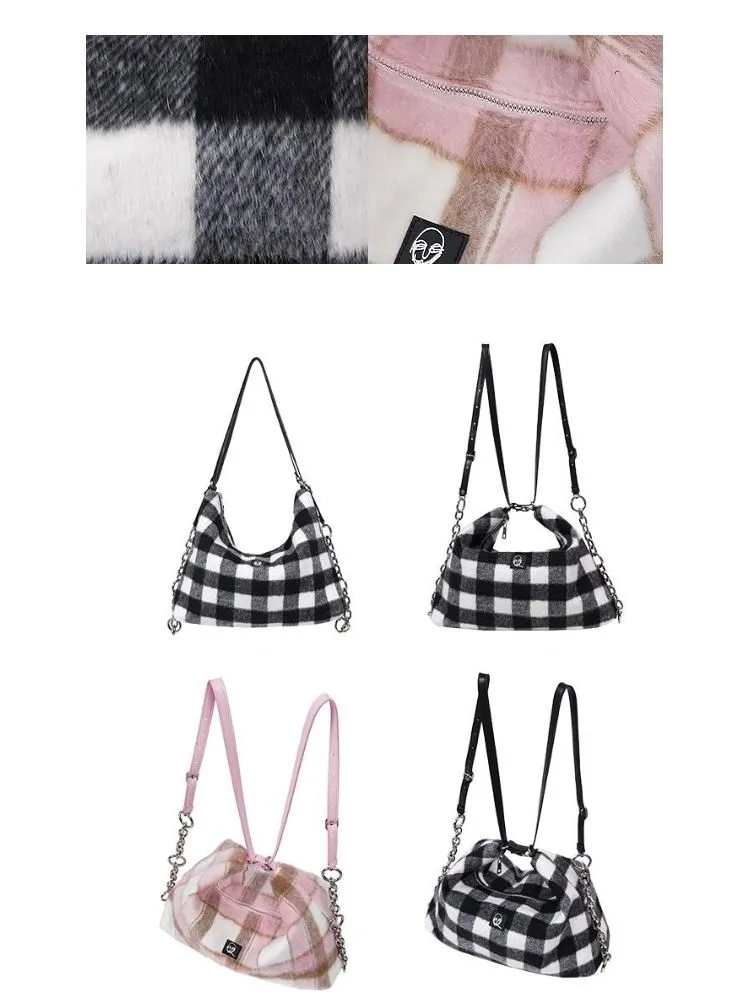 practical large-capacity school bag