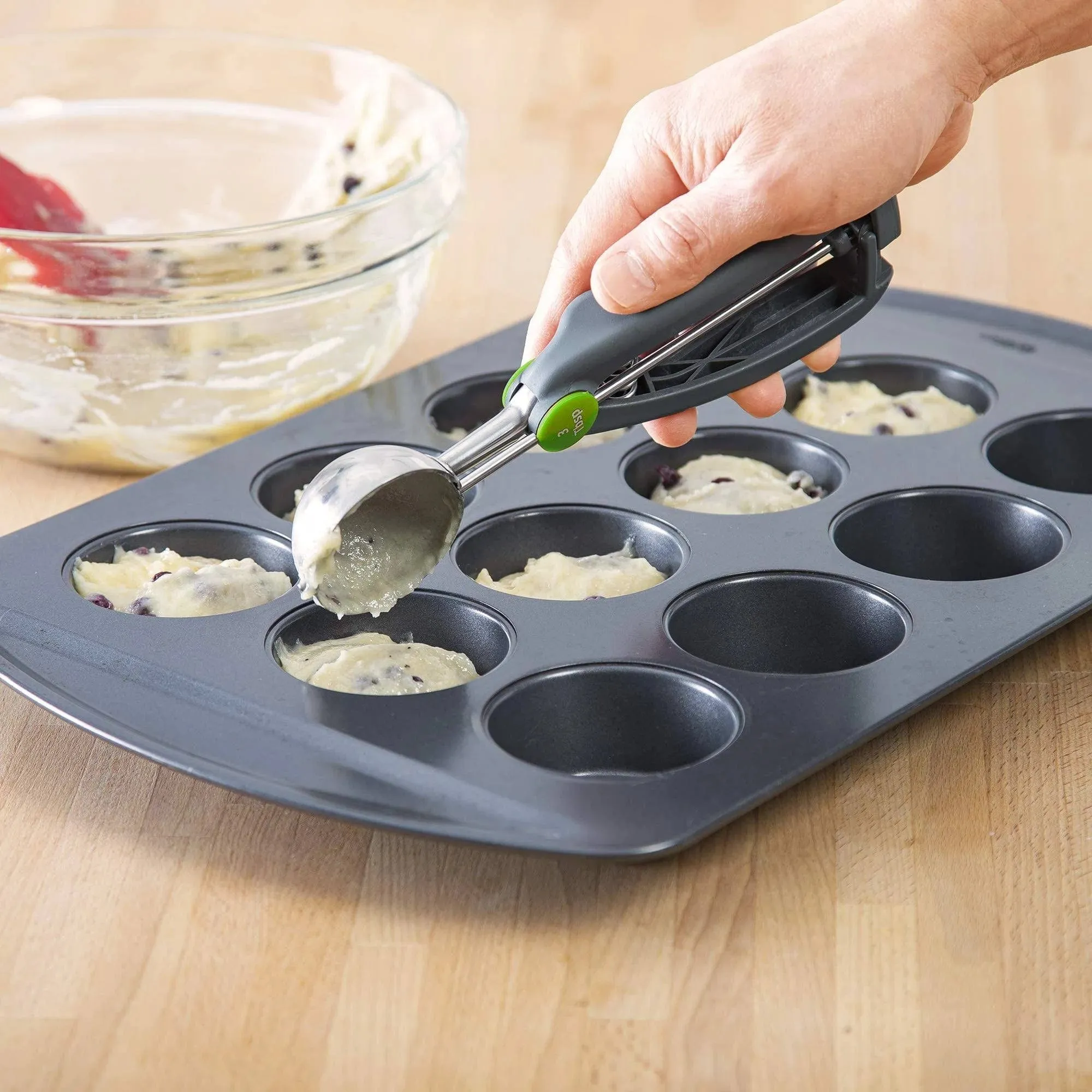 Progressive Quick Release Cookie Scoop PS-553