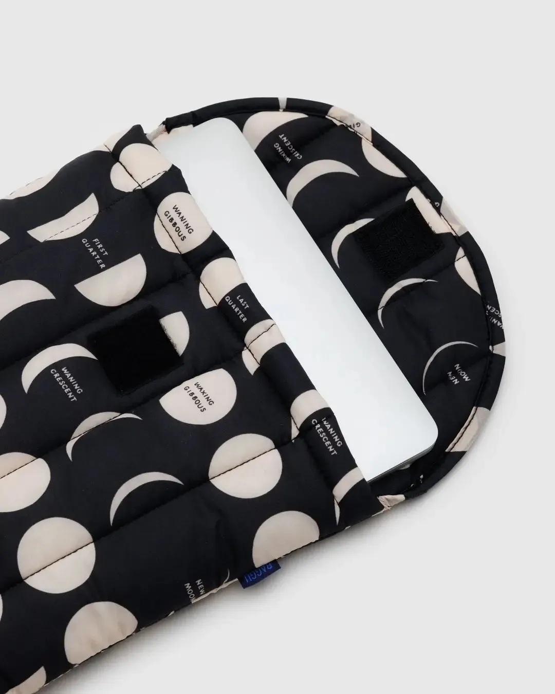 Puffy Laptop Sleeve | Moon