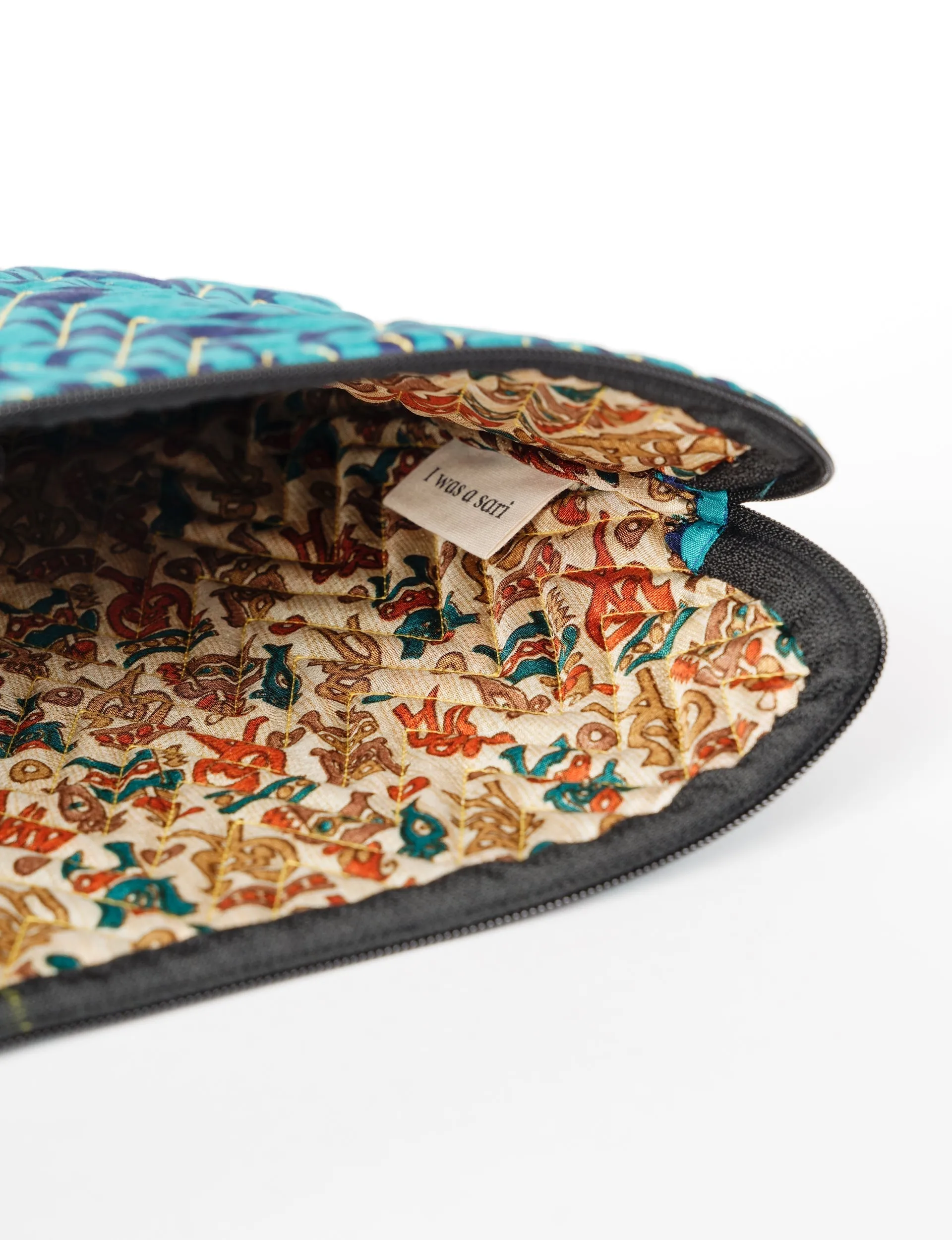QUILTED LAPTOP SLEEVE 15_16