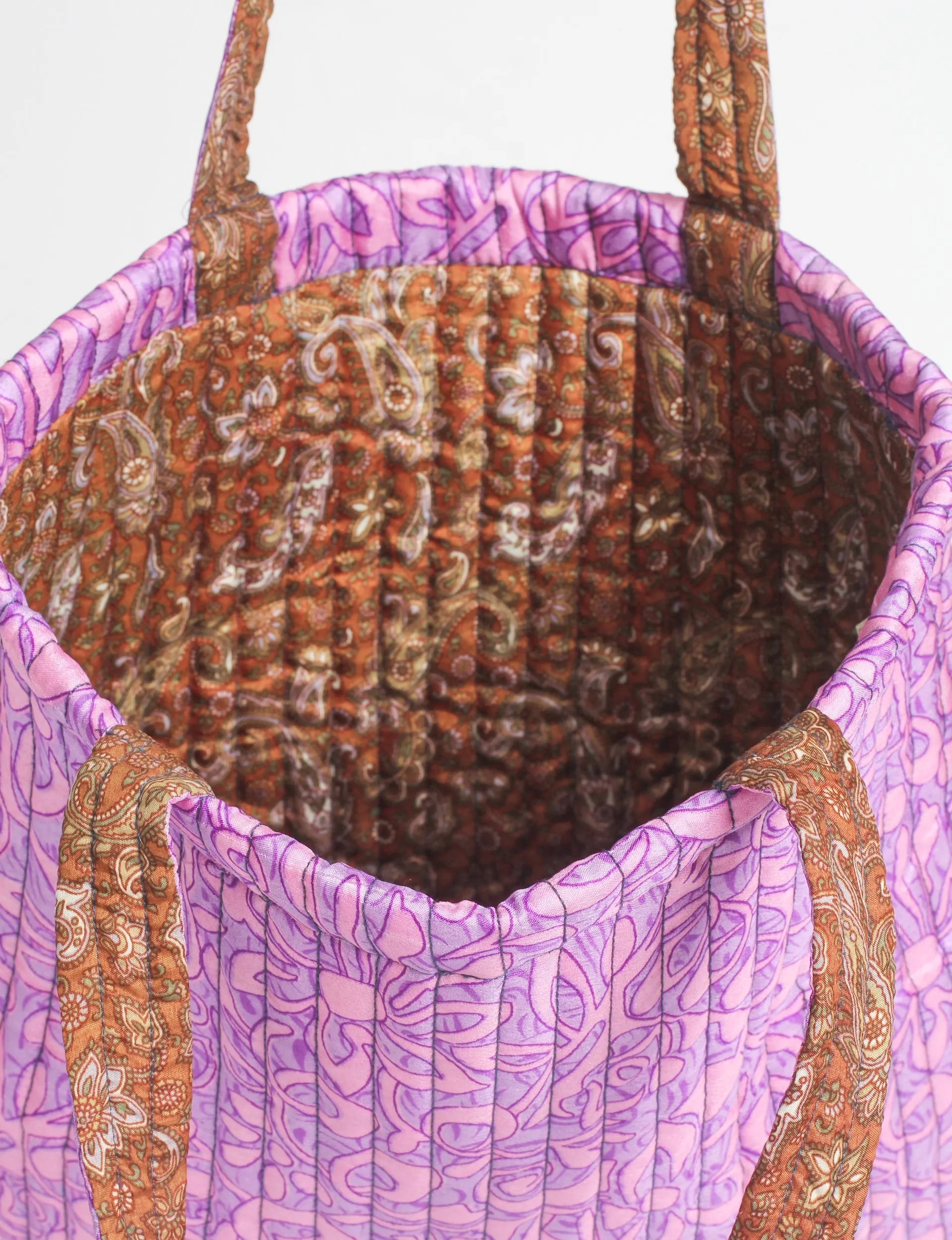 QUILTED SHOPPER BAG