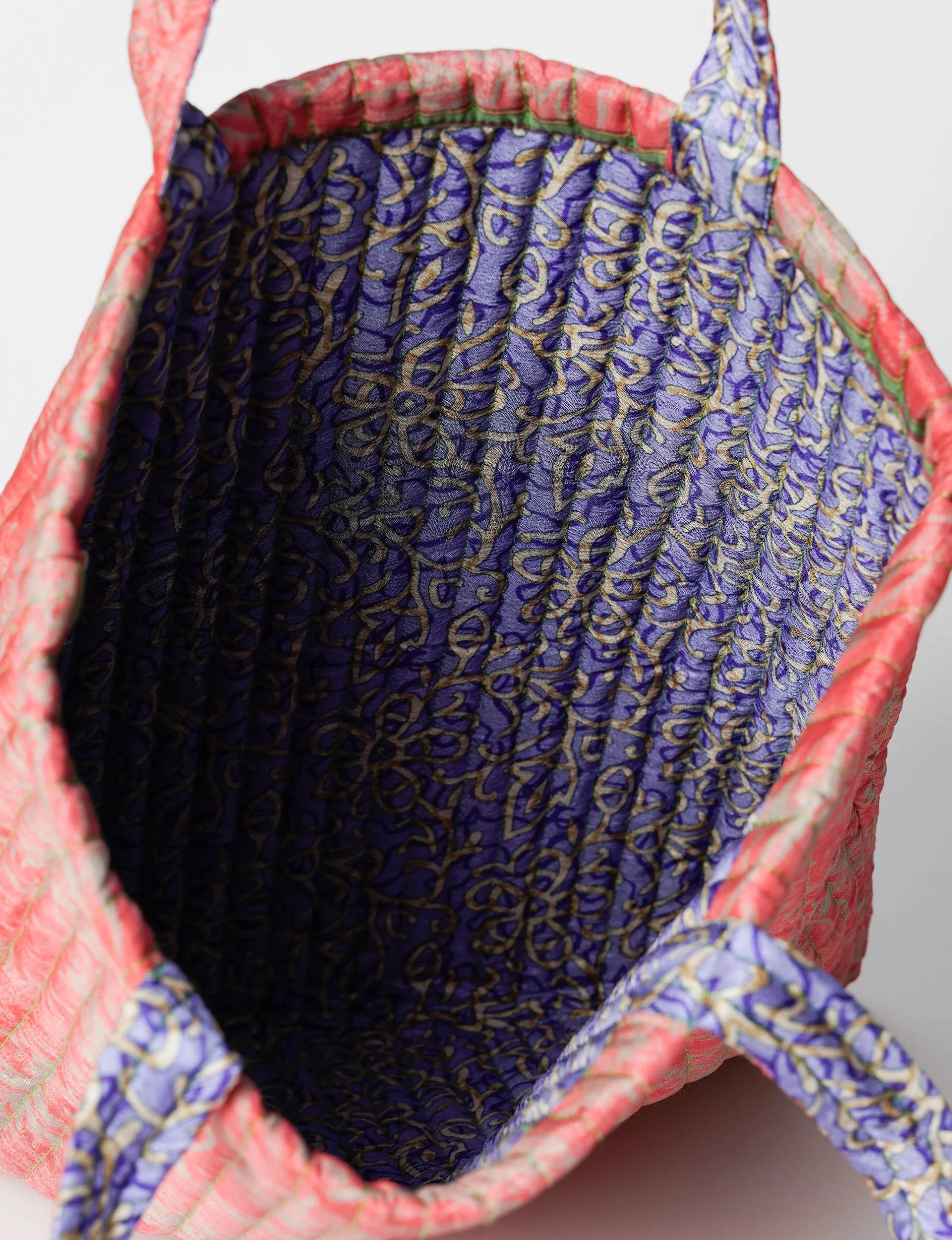 QUILTED SHOPPER BAG
