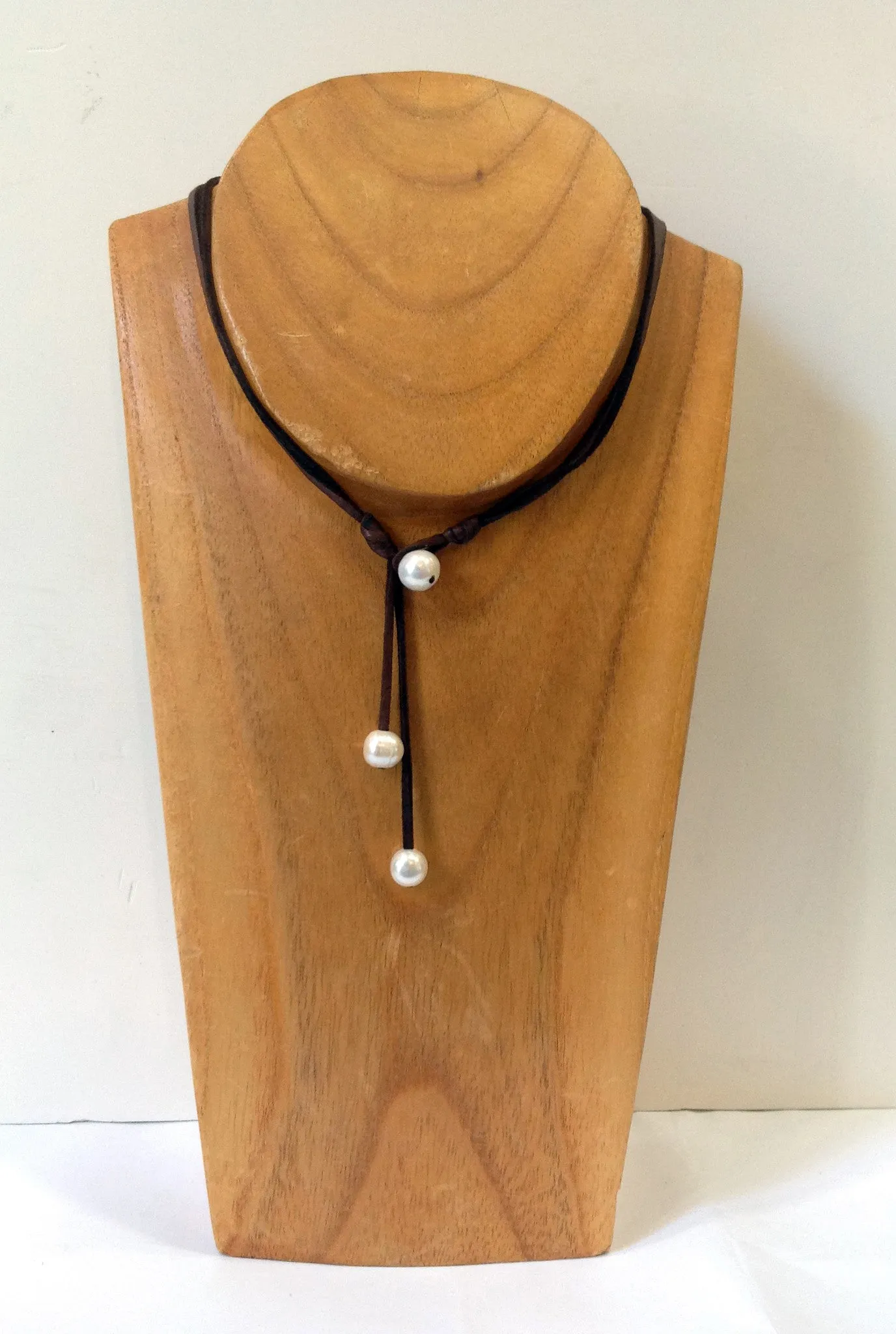"All Around Town" Freshwater Pearl Necklace