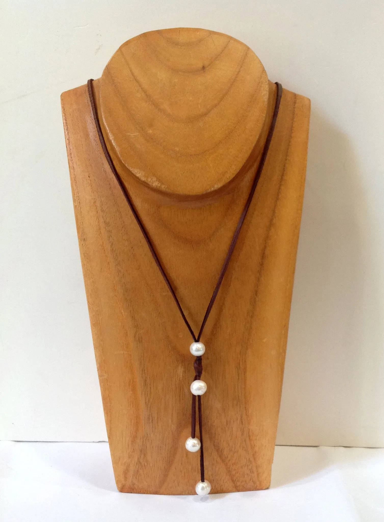 "All Around Town" Freshwater Pearl Necklace