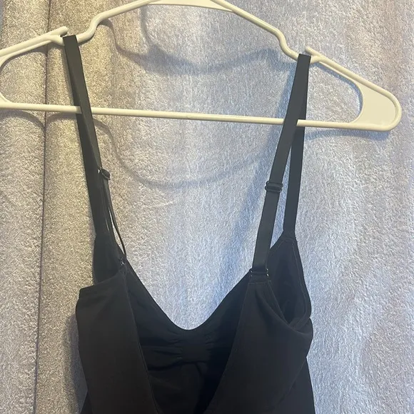 SKIMS seamless sculpt thong bodysuit size XL