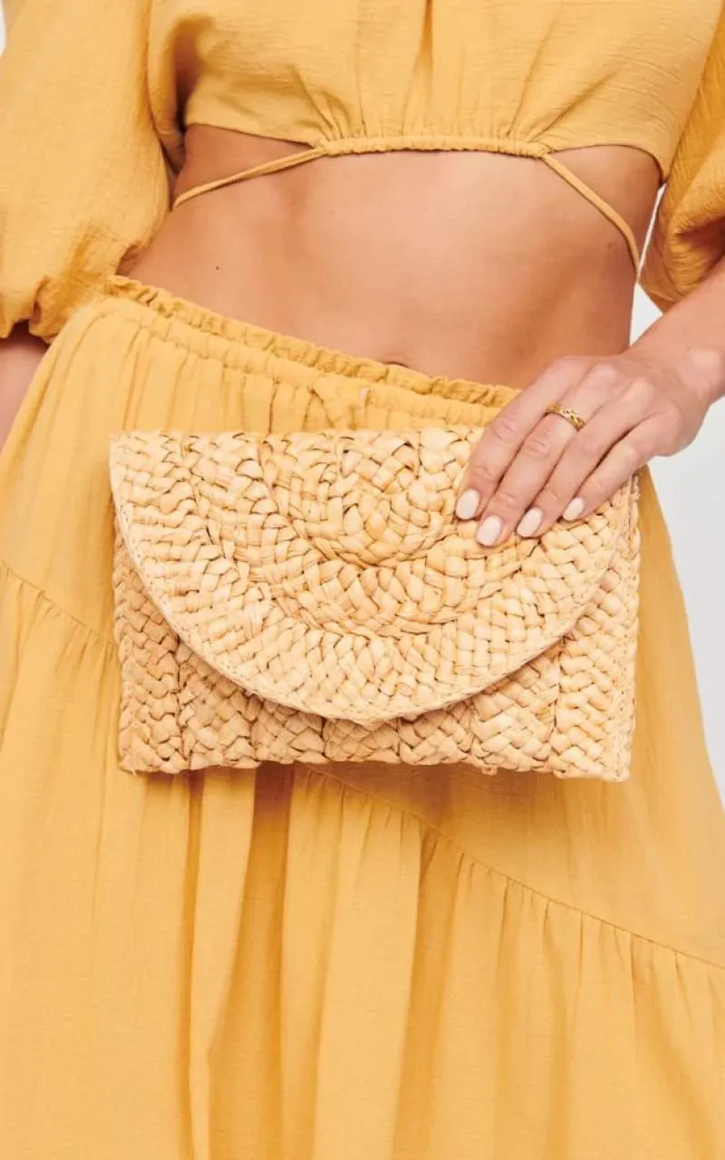 Urban Expressions - Aegean Straw Clutch