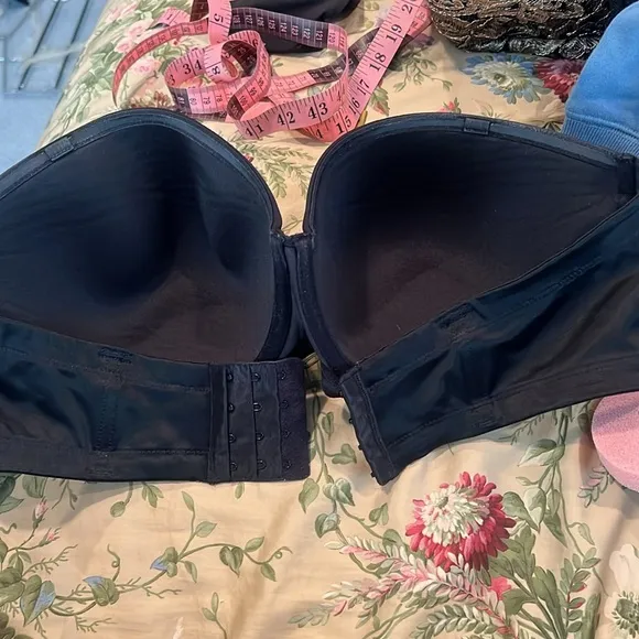 Wacoal strapless Bra EUC black Red Carpet Strapless Underwire Women's