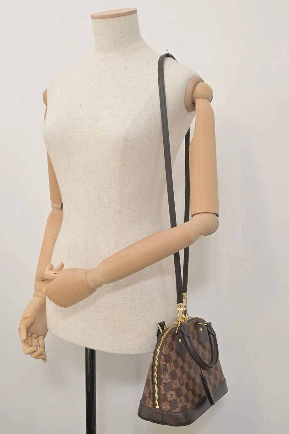[WB7129] Louis Vuitton | Cross-Body Bag